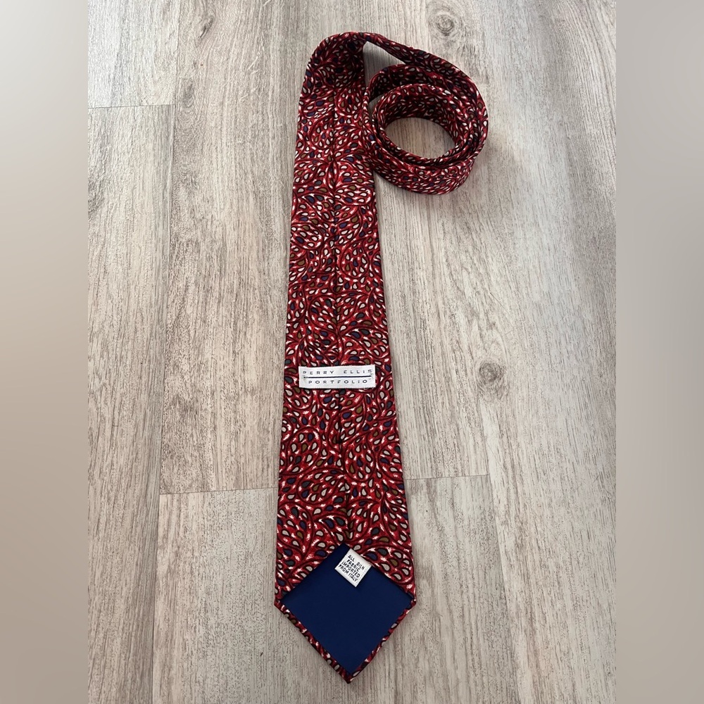 VTG Perry Ellis Portfolio Italian Silk Tie men’s necktie